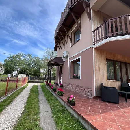 Zomi Vendeghaz Guest house *